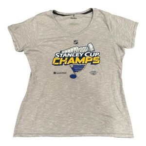 NHL St. Louis Blues 2019 Stanley Cup Champs v neck Tshirt, medium
